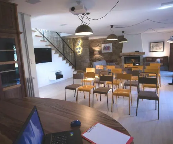 La Curia * Ποντεβέντρα